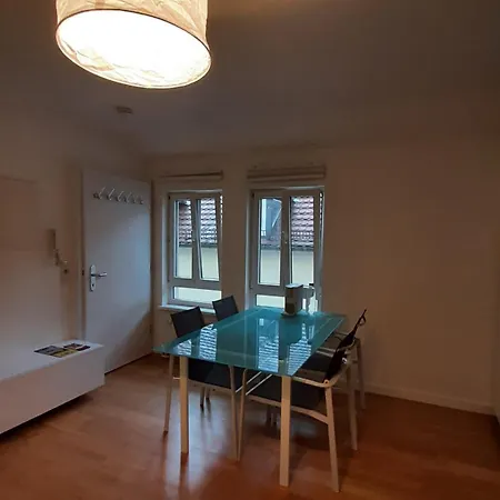 Familienfreundliche Am Park - Family Close To Park Apartment